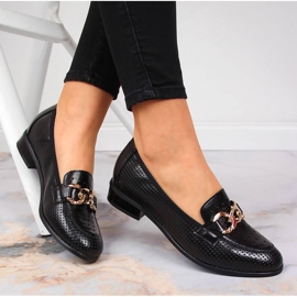 Crne ažurne cipele s lancem Potocki crna 1