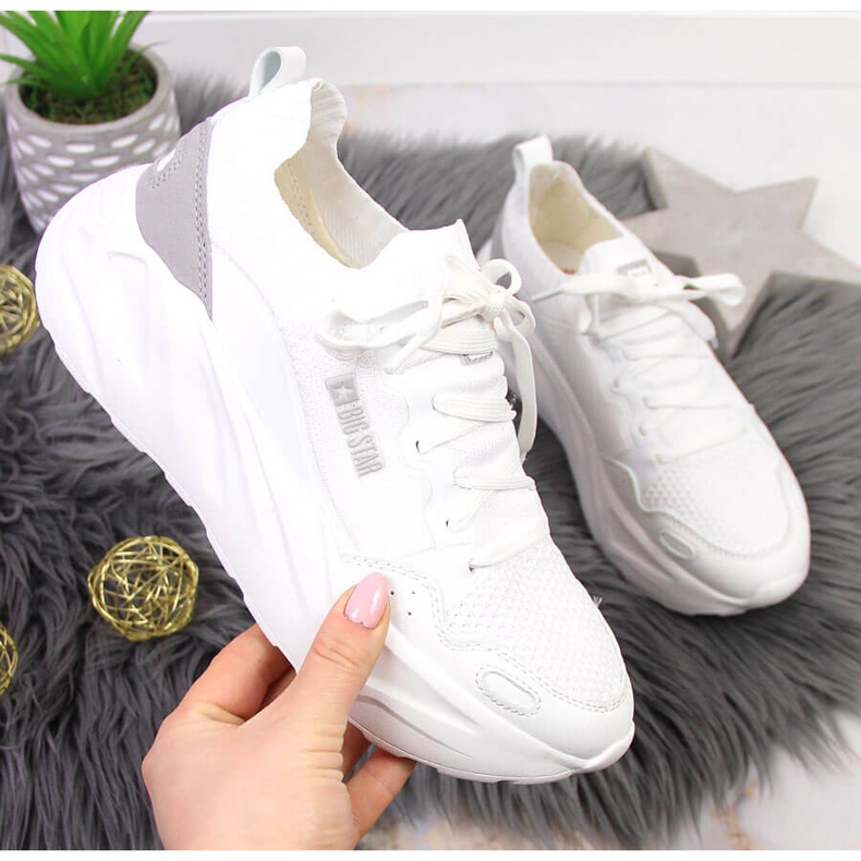 Ženske bijele sportske cipele s platformom Big Star JJ274604 bijela 1