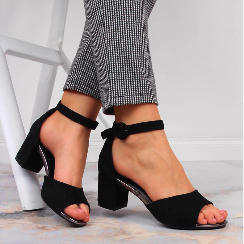 Crne Vinceza ženske sandale na post crna 1