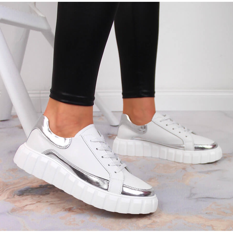 S.Barski Kožne ženske cipele na bijeloj platformi S. Barski bijela srebro 2