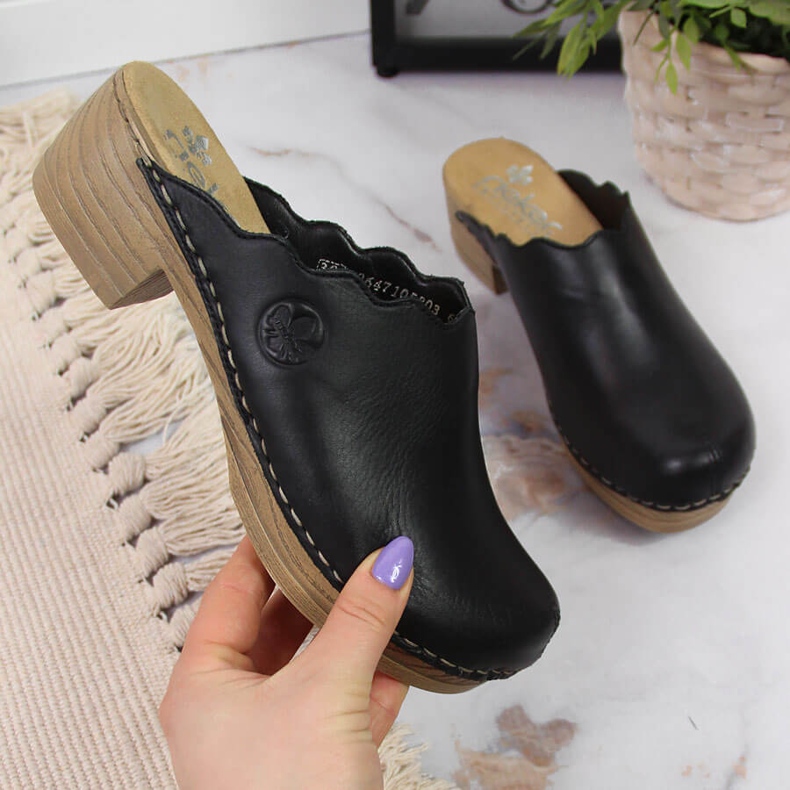 Rieker V6844-00 crne ženske kožne papuče crna 1