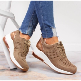 Ženske bež cipele na klin Jezzi 1