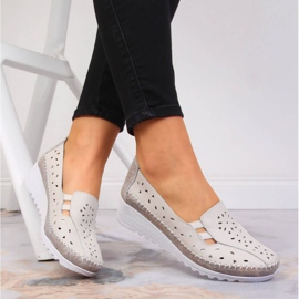 Udobne ženske kožne cipele, bež T.Sokolski 2