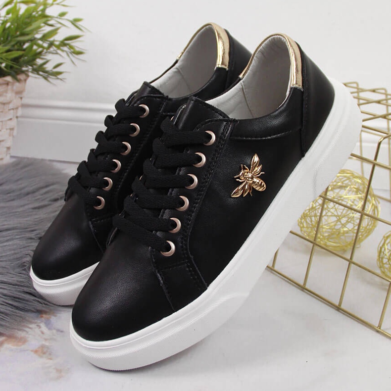 Ženske kožne cipele s crnom Vinceza platformom 2