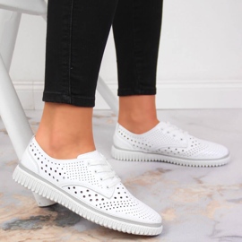 Bijele ženske cipele Artiker ažurne kože bijela 2