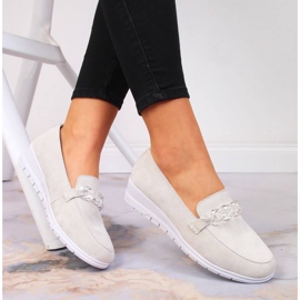 Ženske kožne mokasinke s lančićem Artiker krema bež 1