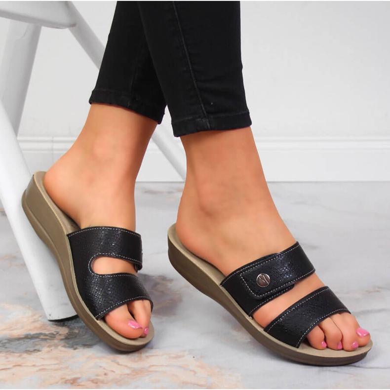 Crne Inblu ženske crne čičak papuče crno 1