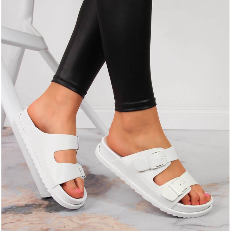 S.Barski Ženske gumene papuče s kopčama bijele S. Barski bijela 1