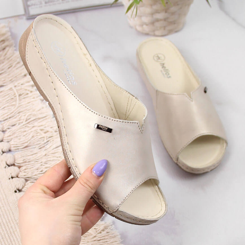 Ženske kožne papuče na zlatnom klin Helios 105 zlatna 1