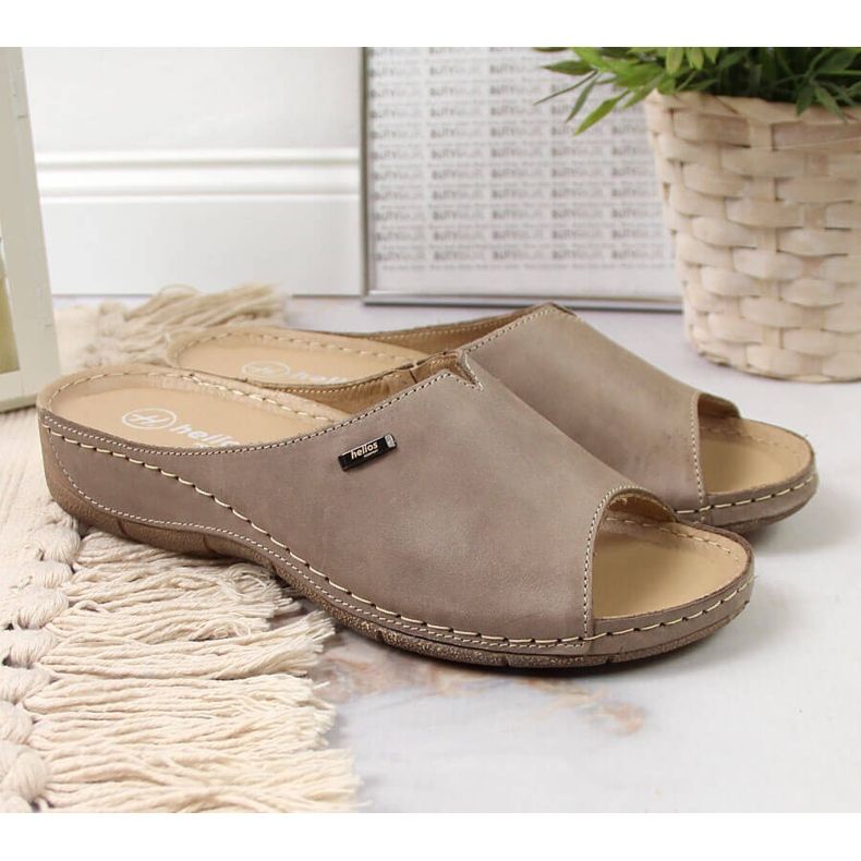 Ženske kožne papuče na bež Helios 105 klin 2