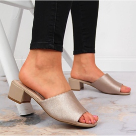 Ženske papuče na bež bloku Sergio Leone 2