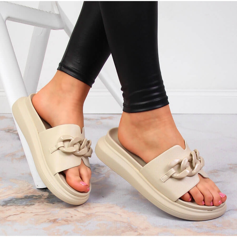 Bež Laura La.Fi papuče s platformom s lančićem 2