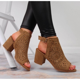 T.Sokolski Ženske sandale građene s ažurnom devom T. Sokolski smeđa 1