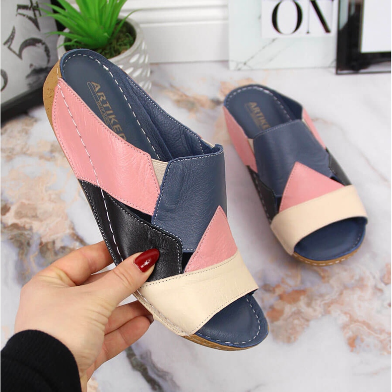 Udobne ženske papuče u boji Artiker kože višebojan 1