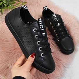 Ženske tenisice od eko kože crne Filippo crna 1