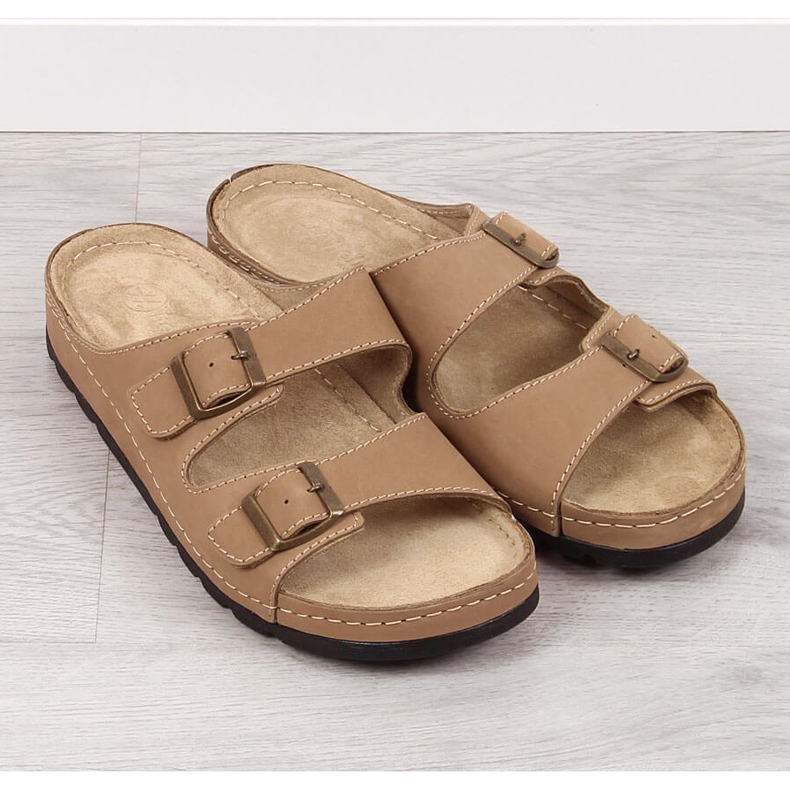 Udobne muške kožne papuče bež Helios 813 2