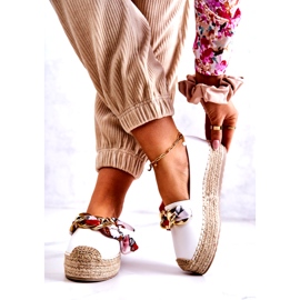PS1 Ženske kožne espadrile s bijelim lančićem bijela 1