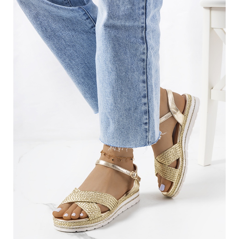 Ženske zlatne sandale Chirnside zlatna 1