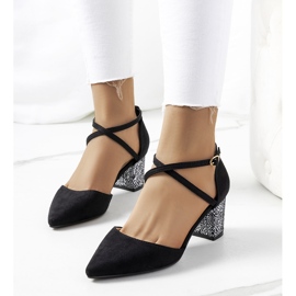 Crne pumpice na Kittie postu crno 1