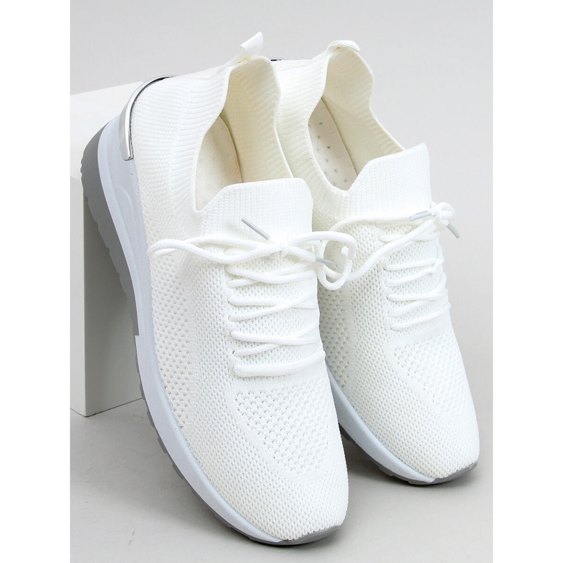 Sportske cipele Faggio Bijele čarape bijela 1