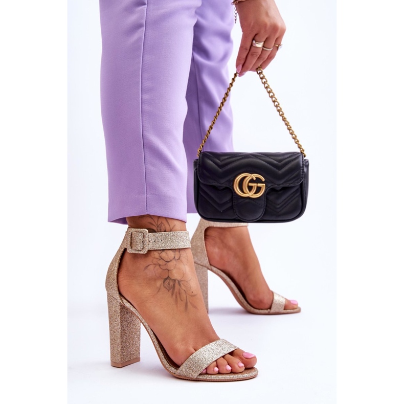 NFR Ženske sandale na visokoj peti sa zlatnim svjetlucavim Joalice zlatna 2