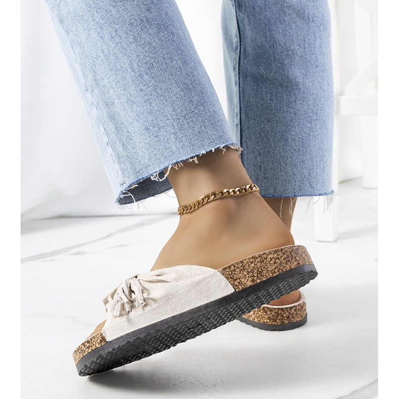 Laderies bež papuče s resama 1