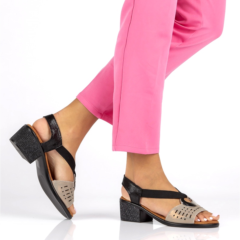 Kožne ažurne sandale Filippo DS2308/22 Bk Go, crne i zlatne zlatna 2