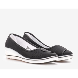 Crne tenisice s klin pete Denison crno 1