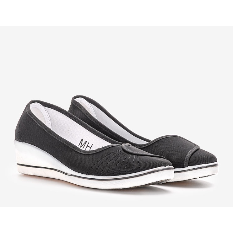 Crne tenisice s klin pete Denison crna 1