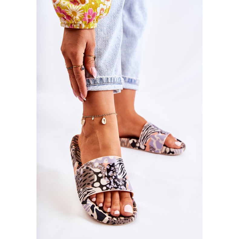 Mirisne gumene papuče ZAXY JJ285098 crne i bež boje crna 2