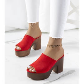 Crvene japanke na platformi Klaren crvena 1