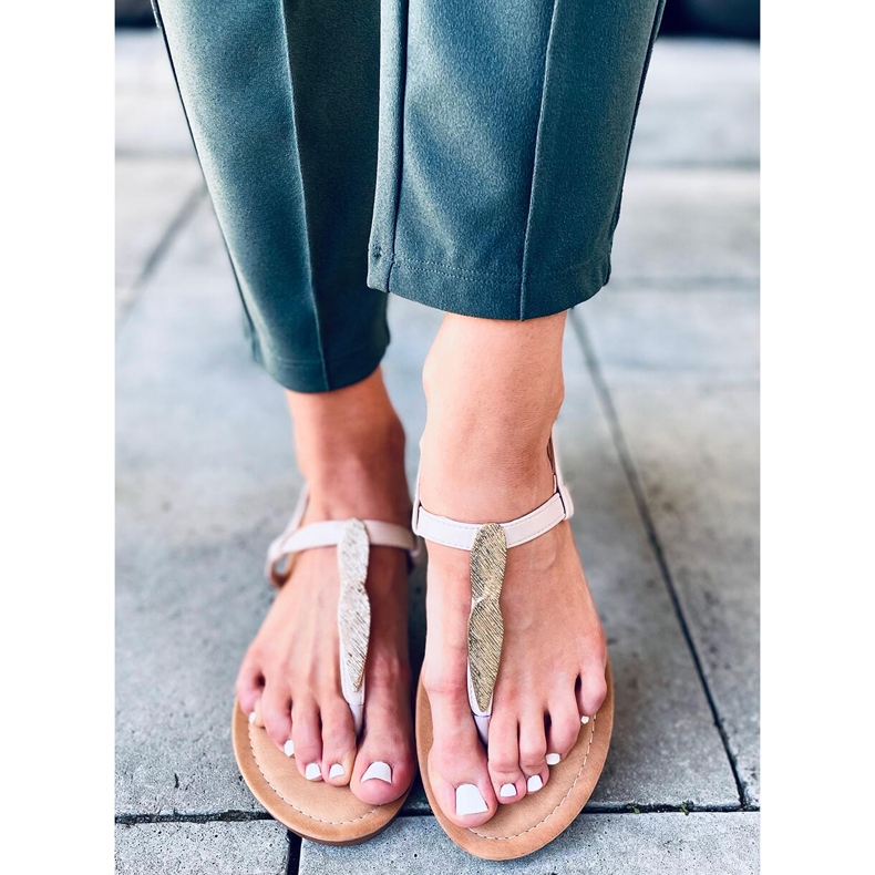 Attina bež japanke zlatni 2