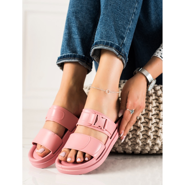 SHELOVET Ružičaste papuče s kopčom ružičasta 1