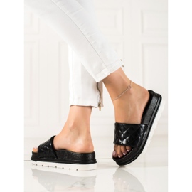 Small Swan Prošivene papuče na platformi crna 1