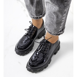 Crno lakirane ženske cipele Donker crna 1