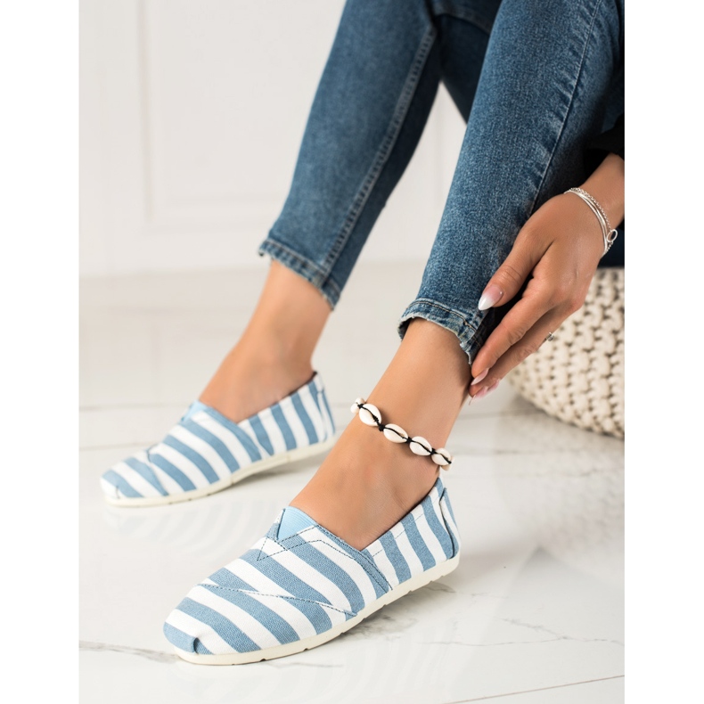 Black Forest Prugasti sliponi bijela plava 1