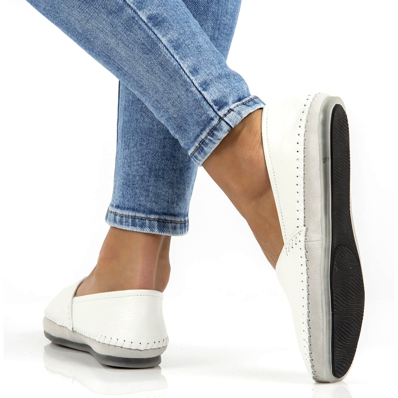 Kožne cipele Filippo DP031 / 22 WH bijela siva 1