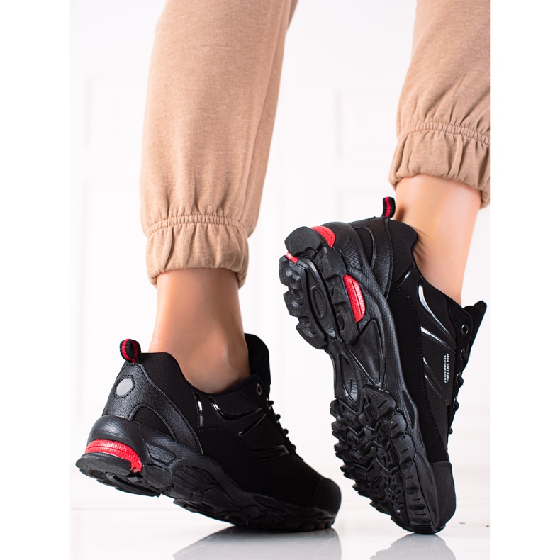 DK Udobne cipele za treking crna 1