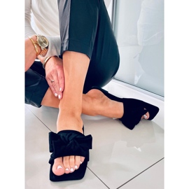 Nisha tobogani sa crnim kvadratom crna 1