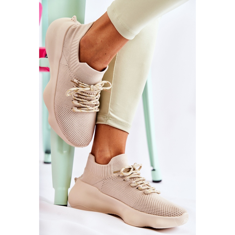 Svijetlo bež ženske sportske cipele Dalmiro slip-on 2