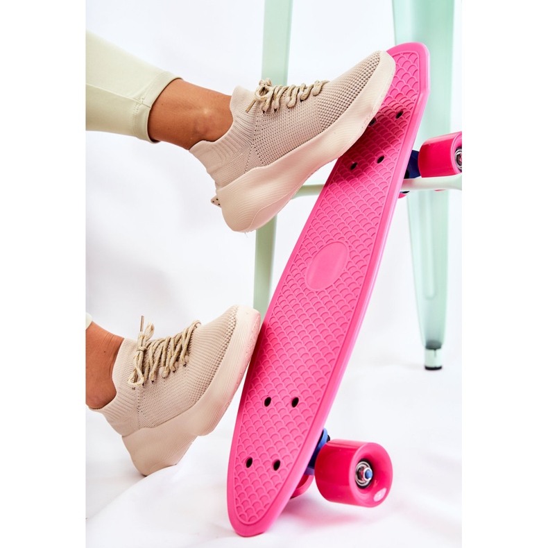 Svijetlo bež ženske sportske cipele Dalmiro slip-on 1