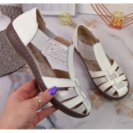 Zatvorene sandale T.Sokolski W SCA168B bijelo-srebrne bijela 1