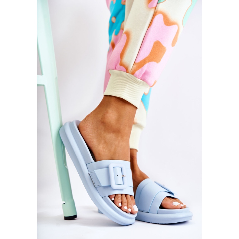 Ženske papuče s kopčom Plava Devia 2