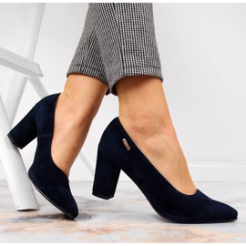 Ženske pumpice na tamnoplavom postu od Monique plava 1