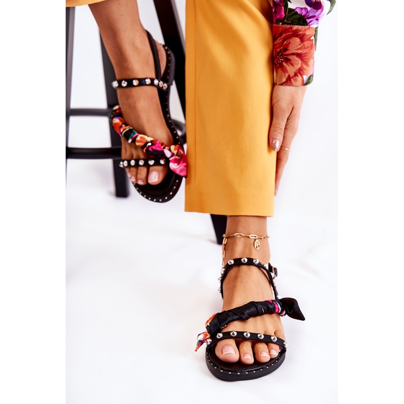 PG1 Ženske sandale s Mataro crnim ukrasima crna 2