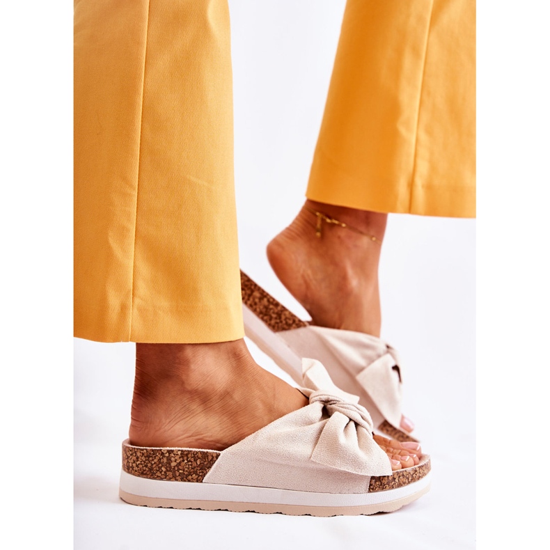 PG1 Papuče na bež tako udobnoj platformi 2