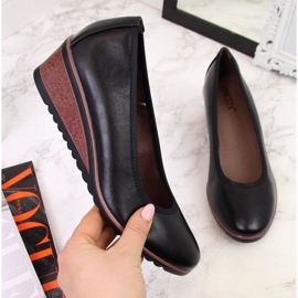 Crne klinaste pumpice W Vinceza crna 1