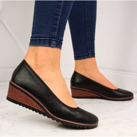 Crne klinaste pumpice W Vinceza crna 2