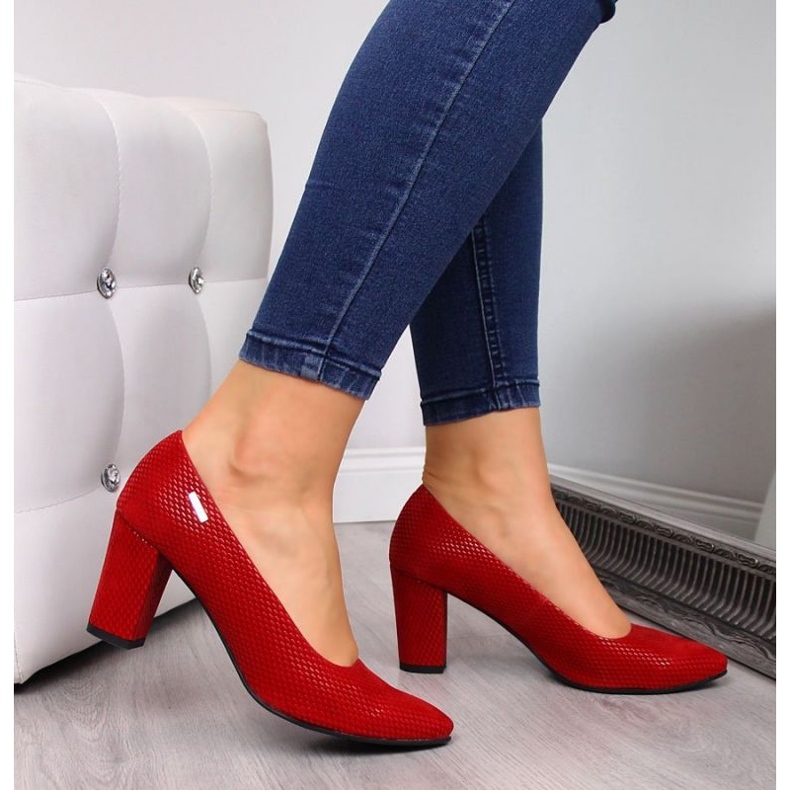 Pumpe na stup crvene W Monique crvena 2