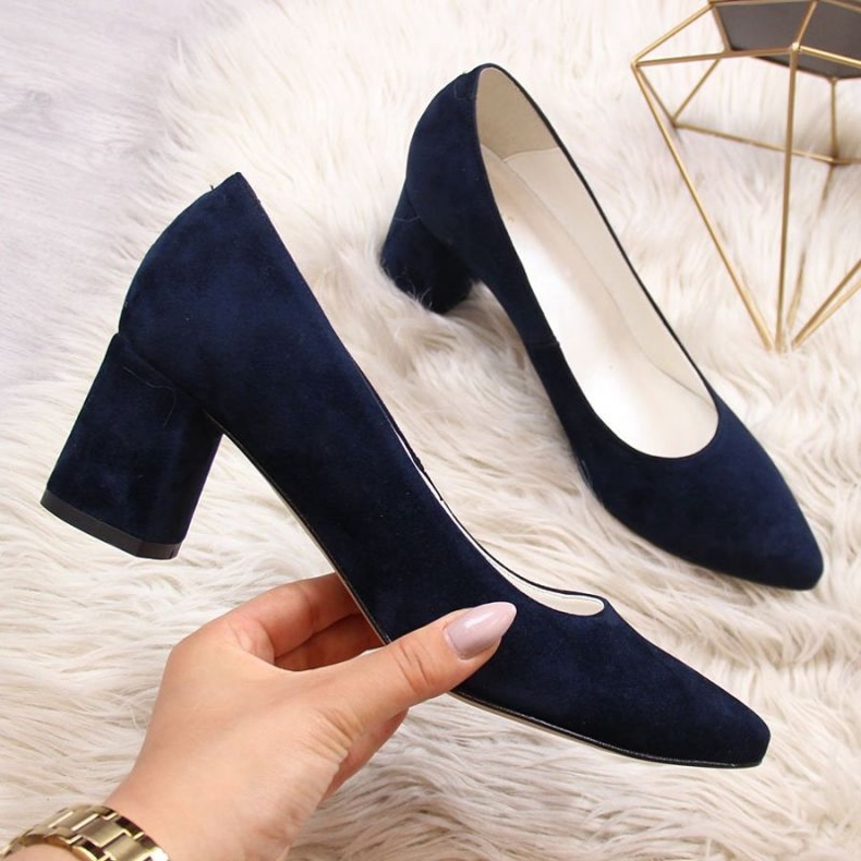 Pumpe na stupu, tamnoplava Juma 1